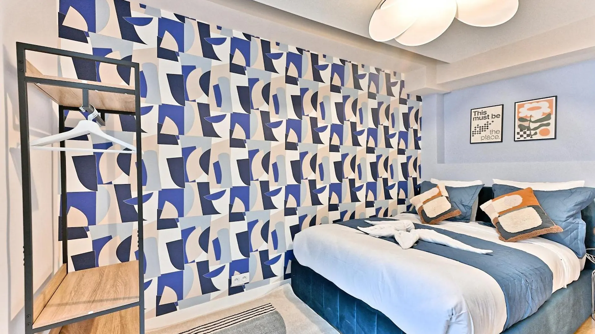 3 Proche Chatelet-les Halles * Paris